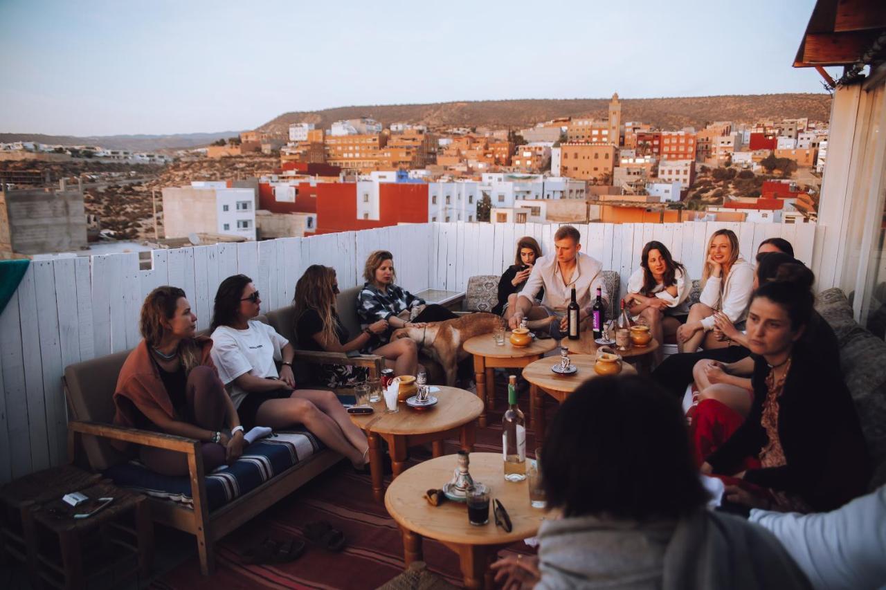 Cli Surf House Morocco Hotel Tamraght Bagian luar foto