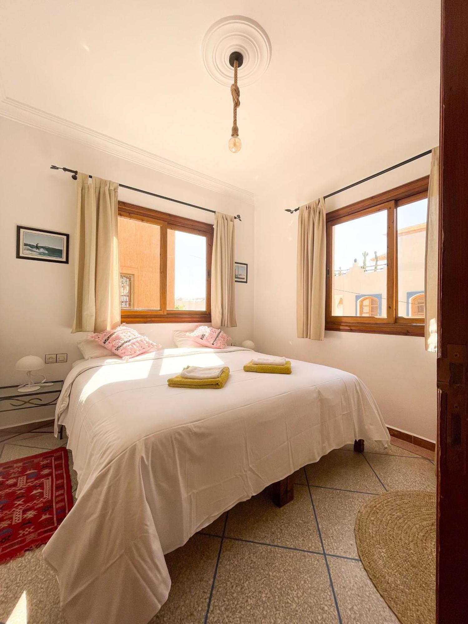 Cli Surf House Morocco Hotel Tamraght Bagian luar foto